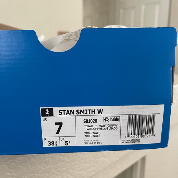 Brand new nothing but tried on size 7 women blue and white STAn Smith - Picture 3 of 4